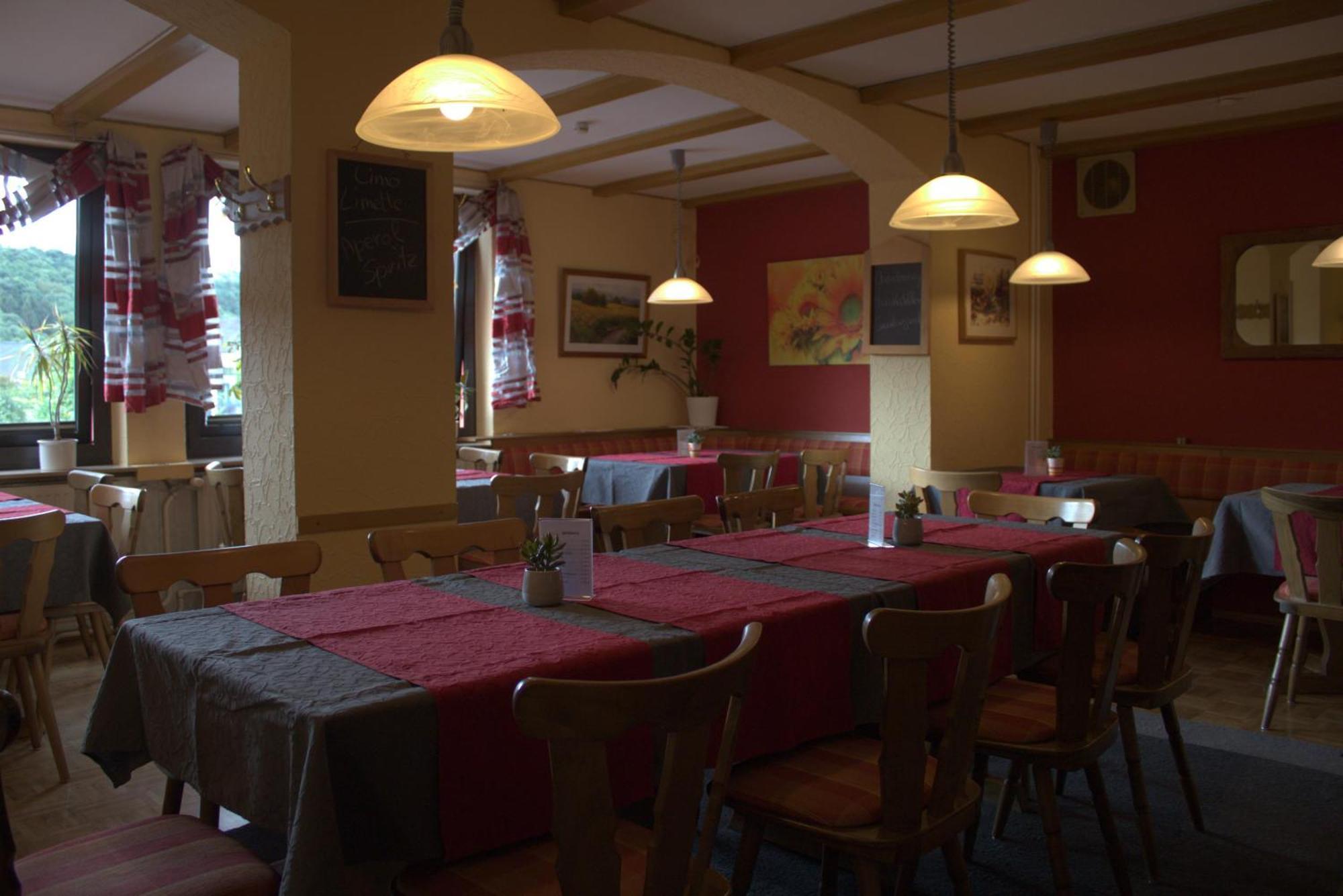 Gasthaus Trifelsblick Wernersberg Exterior photo